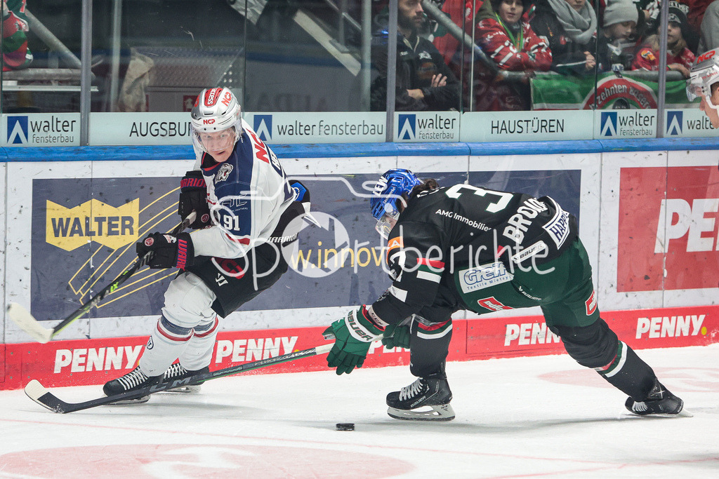 Augsburger Panther - Nürnberg ICE Tigers | Elis HEDE (NIT #91) im Duell mit Terry BROADHURST (AEV #37)