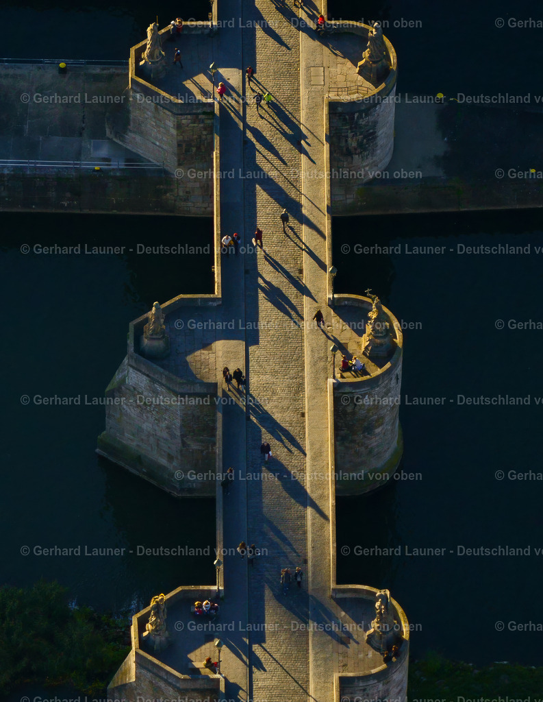 9200685 | Alte Mainbrücke, Würzburg