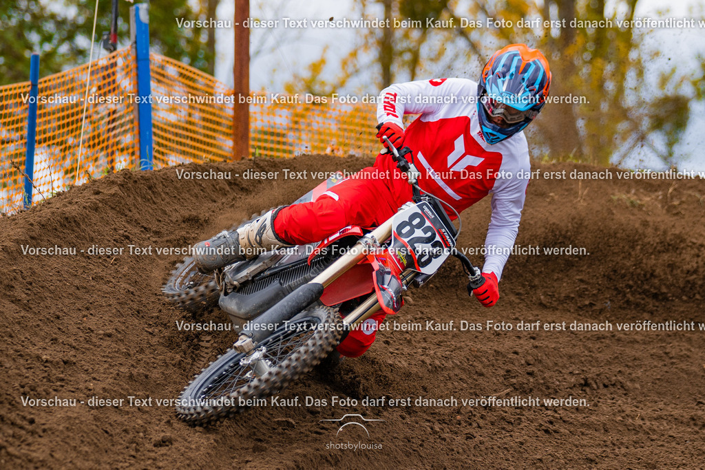 10_25_MCBernauerSchleife-6445 | Sportfotografin aus Berlin-Brandenburg mit Fokus auf Motocross. Ich halte deine sportliche Leistung und echte Emotionen auf und neben der Strecke professionell fest. Entdecke die Fotos von deinem Rennen und bestelle sie direkt hier im Shop.