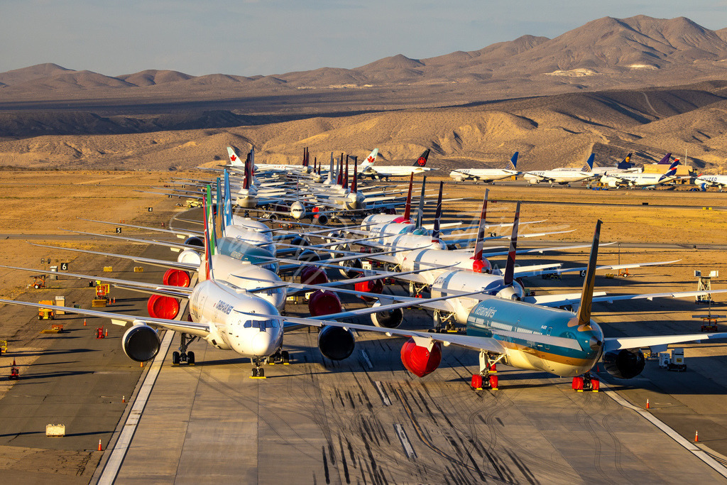 179 | Buy high-quality aviation and travel photography prints by professional photographer Timo Breidenstein. Authentic images, professionally printed, worldwide shipping. - Realisiert mit Pictrs.com