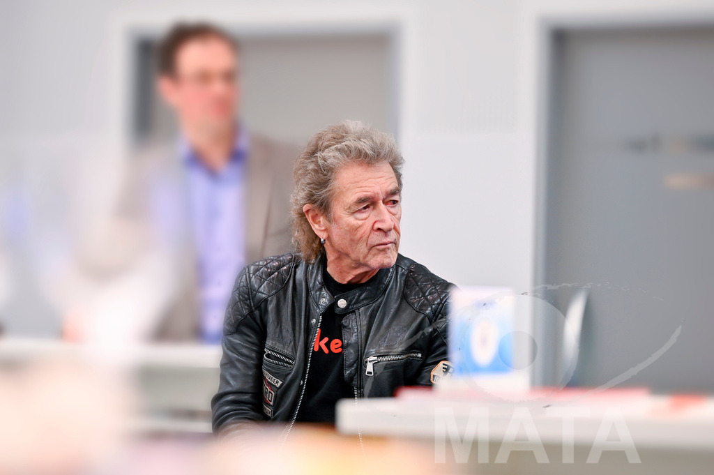 _DWI1816 | Peter Maffay bei Presse Konferenz auf der Stand Play Mobil bei der Spielwarenmesse in Messe Nürnberg. Nürnberg, 31.01.2023 - Realisiert mit Pictrs.com