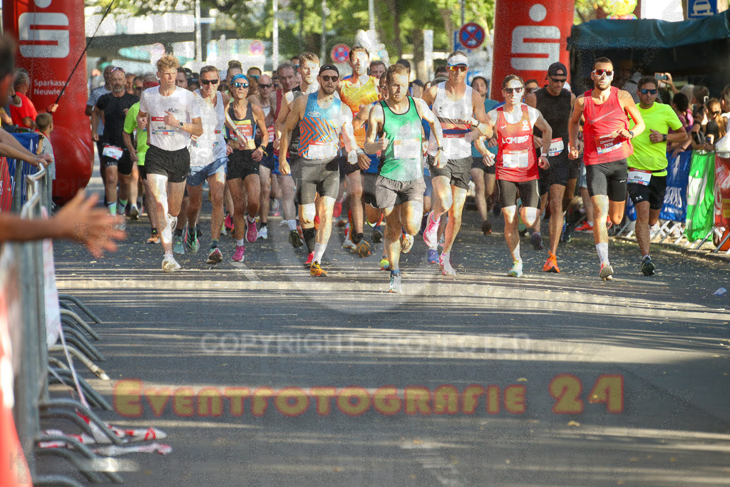 230714_1922_EX1_2213 | Sportfotografie im Rhein-Sieg Kreis, Köln, Bonn, NRW, Rheinland Pfalz, Hessen, etc. Unser Tätigkeitsfeld umfasst den Laufsport vom Volkslauf über den Marathon, Duathlon, Triathon bis zum Ultralauf wie Kölnpfad Ultra oder Schindertrail.