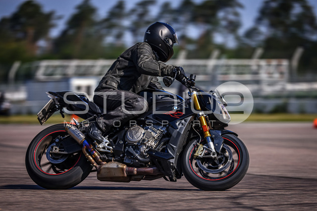 0085-240609_HR-010_85 | Deine Full-Service-Agentur für ✔️Videoproduktionen und ✔️Motorsportfotografie Jetzt Angebot anfragen!