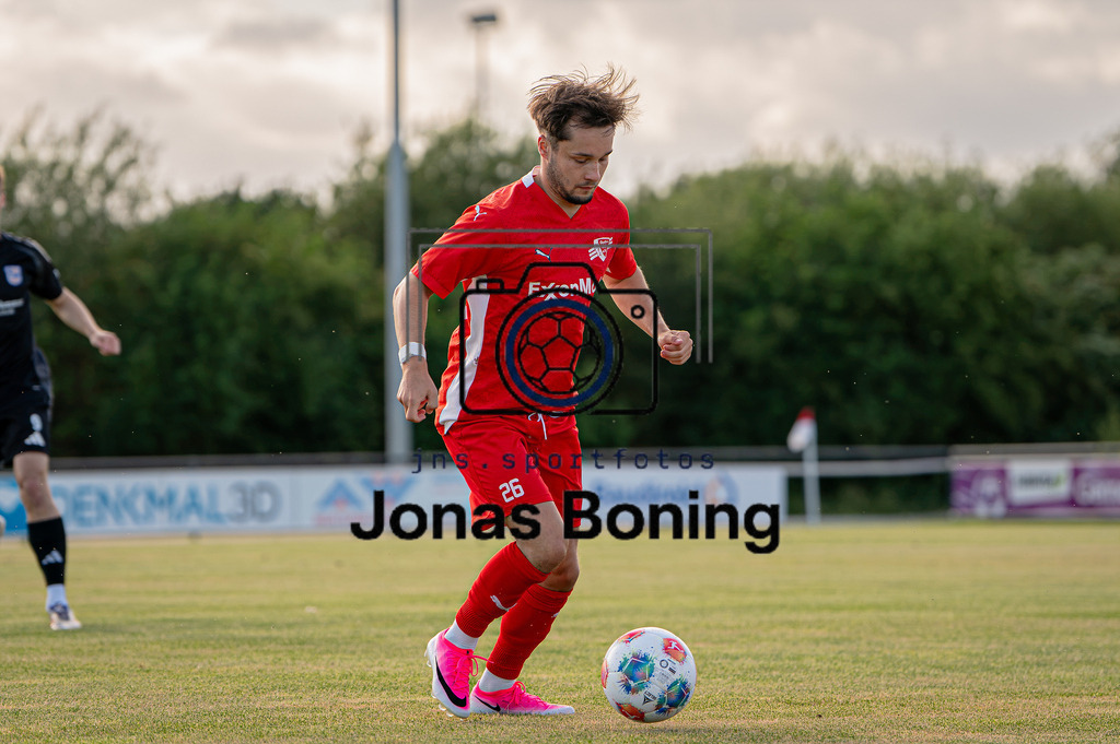 Fußball I Herren I Saison 2026-2027 I Testspiel  I VFL Oythe - VFL Stenum I 2907 | jns.sportfotos - Realisiert mit Pictrs.com