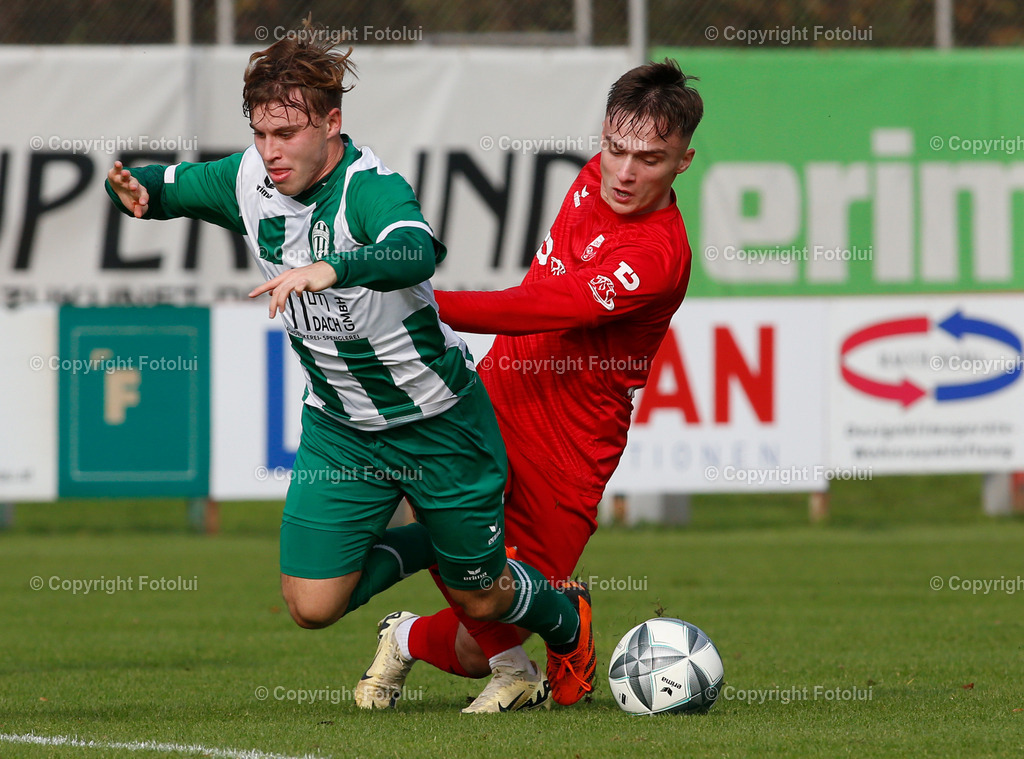 A_LUI_191024_14 | SPORT FUSSBALL LL OST ASKOE OEDT1B-ASKOE SCHWERTBERG IM BILD: KHAMAZAT CHAKAYEV  (OEDT) UND MARCO ABERL (SCHWERTBERG)FOTO: FOTOLUI