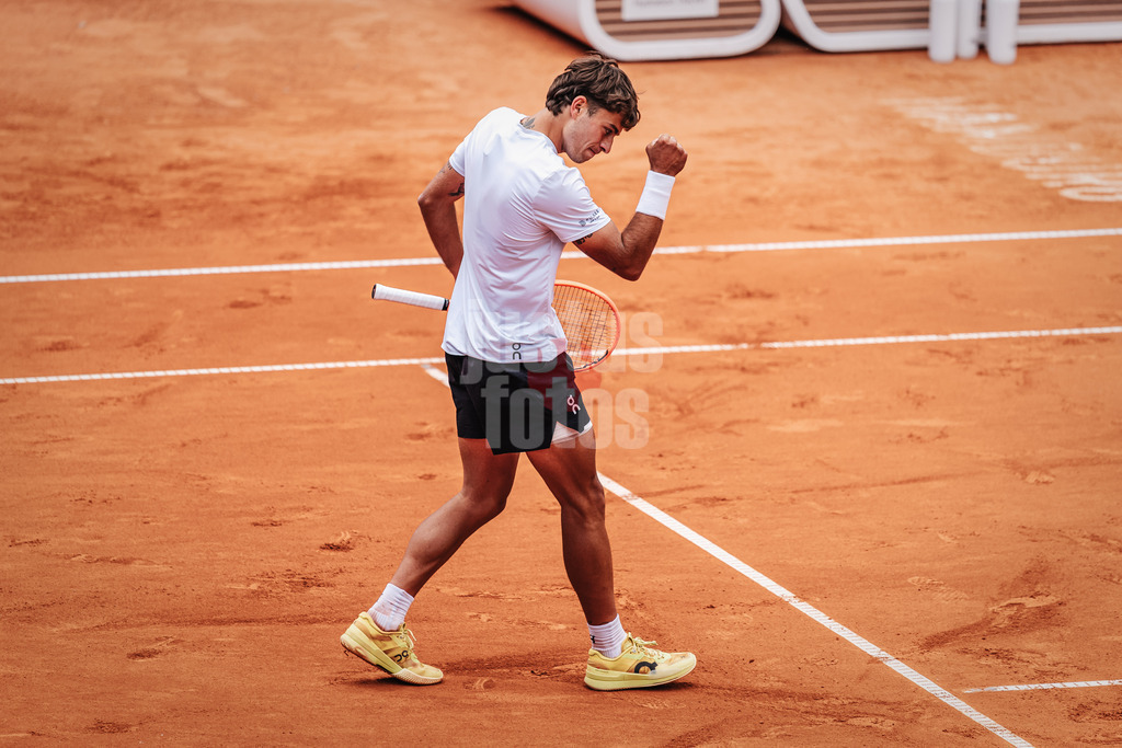 Tennis | Männer | bitpanda Hamburg Open | ATP 500 | Tomas Etcheverry (ARG) vs. Flavio Cobolli (ITA) | 23.05.2025 | Flavio Cobolli jubelt