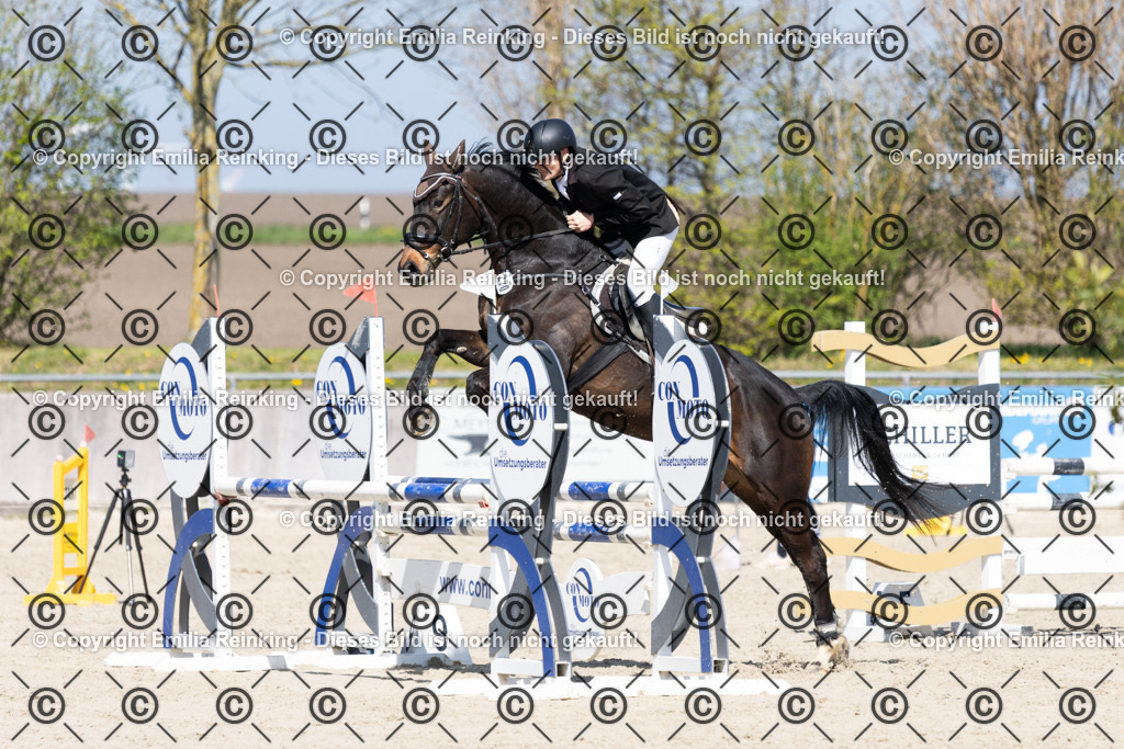 CL5A5439 | Emilia Reinking Fotografie - Realisiert mit Pictrs.com