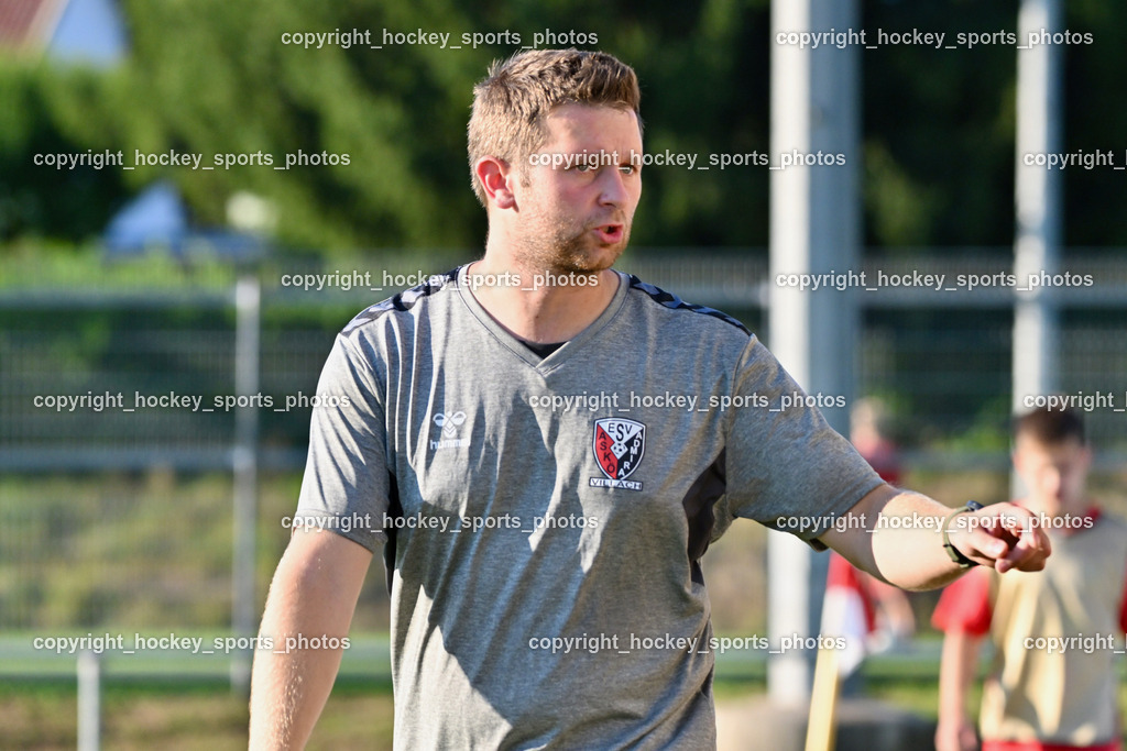 ESV Admira vs. SC Arriach | Headcoach ESV Admira Robert Kontic, ESV Admira vs. SC Arriach, ESV Admira vs. SC Arriach am 24.08.2024 in Villach (Sportzentrum Admira), Austria, (Photo by Bernd Stefan)