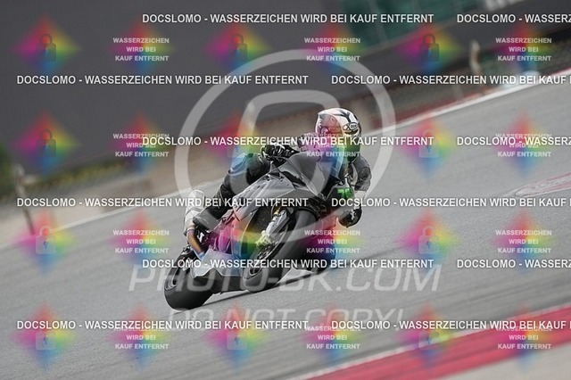 2025_10_30_PBK_14209 | Sportfotografie; SlowMotion; Video; Rennstrecke; Hafeneger; RSE; Speer; Trackday; Motorsportarena; Hockenheimring; Brno; Most; Barcelona; Valencia, Benny; Kaetzmer;