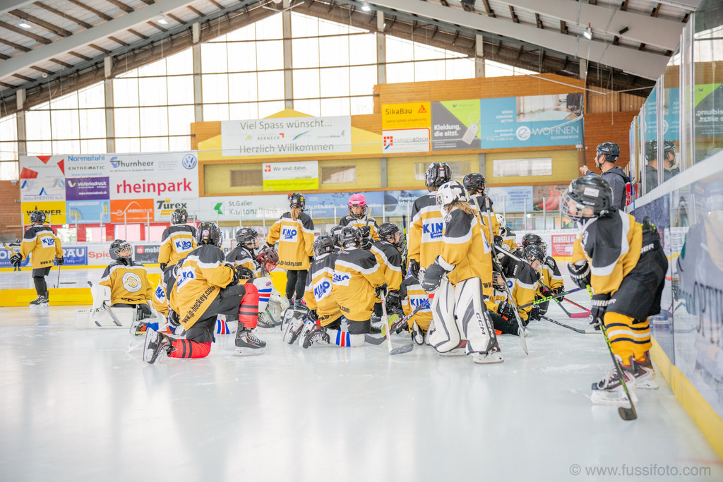 2025-09JP Hockey-Camp-Widnau-1484 | "Fussifoto.com – Ihr Ansprechpartner für hochwertige Fotografie! Entdecken Sie kreative Bilder und professionelle Dienstleistungen. Kontaktieren Sie uns für Ihre Projekte!"