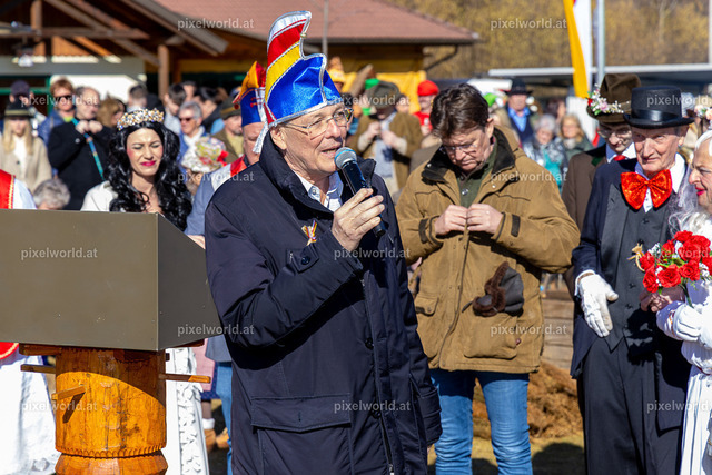 Bärentreiben in Steuerberg | Bildershop von pixelworld.at - Realisiert mit Pictrs.com