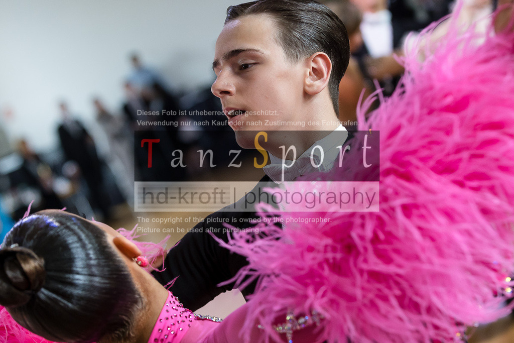 20240615_DM-Jun2-Kombi_08963 | Tanzsportbilder, Standardtanz, Lateintanz, WDSF, DTV, LTVB, dancecomp, goc, hessen tanzt, blaues band der spree, walzer, tango, wiener walzer, slowfox, quickstepp, samba, rumba, cha-cha-cha, paso doble. jive, hd-kroft photography, turniertanzsport