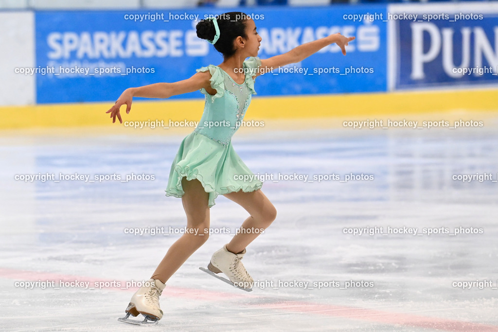 Ossiachersee Pirouette ESC Steindorf 31.3.2024 | Ossiachersee Pirouette ESC Steindorf 31.3.2024, Ossiachersee Pirouette ESC Steindorf am 31.03.2024 in Steindorf (Ossiachersee Halle), Austria, (Photo by Bernd Stefan)