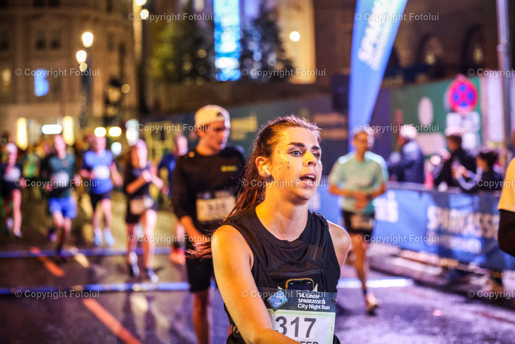A-BINDER_20250925_0068 | LINZ, AUSTRIA,25.Sept.25 - NIGHT RUN LINZ. Image shows Photo: Sportmediapics.com/ Manfred Binder