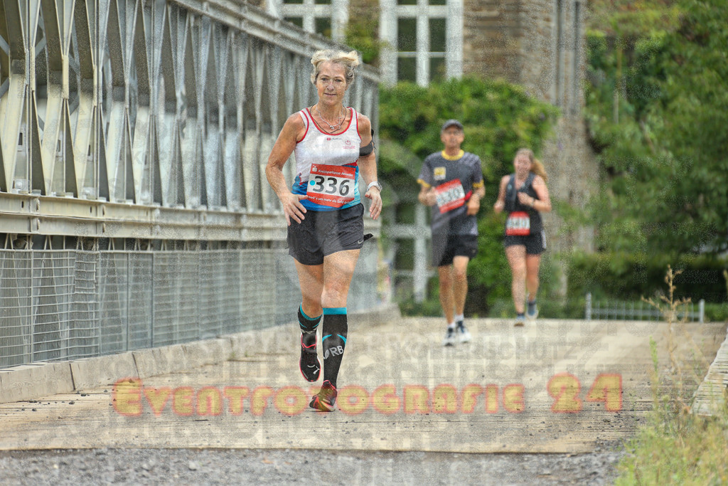 240831_1006_EX1_7462 | Sportfotografie im Rhein-Sieg Kreis, Köln, Bonn, NRW, Rheinland Pfalz, Hessen, etc. Unser Tätigkeitsfeld umfasst den Laufsport vom Volkslauf über den Marathon, Duathlon, Triathon bis zum Ultralauf wie Kölnpfad Ultra oder Schindertrail.