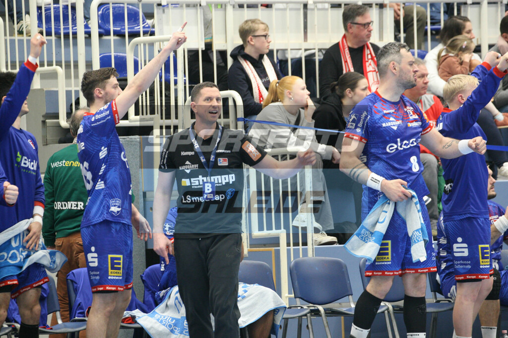 TUSEM Essen - HBW Balingen | Trainer Jens Bürkle - © Sportfoto-Sale (MK) - Realisiert mit Pictrs.com