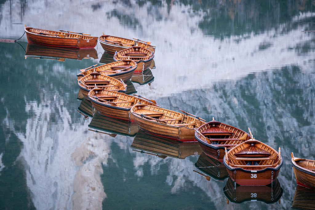 Wooden Boats | Wandbilder - Florian Läufer - Realisiert mit Pictrs.com