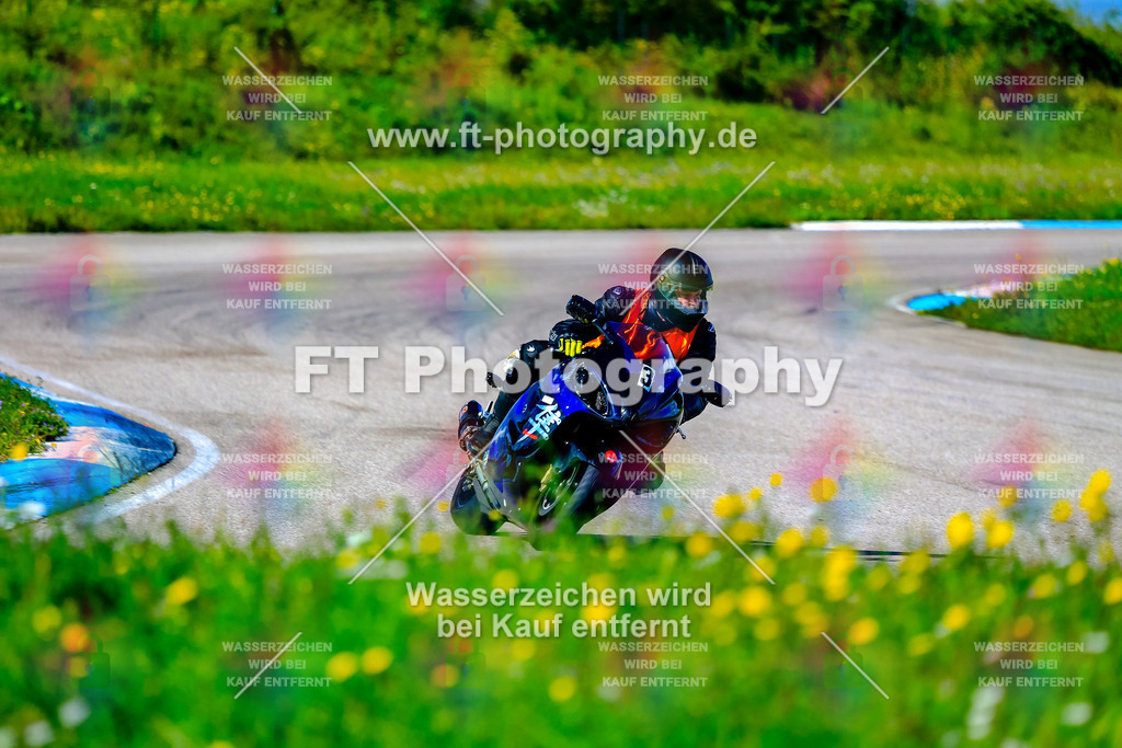 003-5473 | Hier findet Ihr Bilder von Touristenfahrten auf der Nürburgring Nordschleife oder von anderen Veranstaltungen die ich besucht habe. Viel Spass beim Durch Schauen 