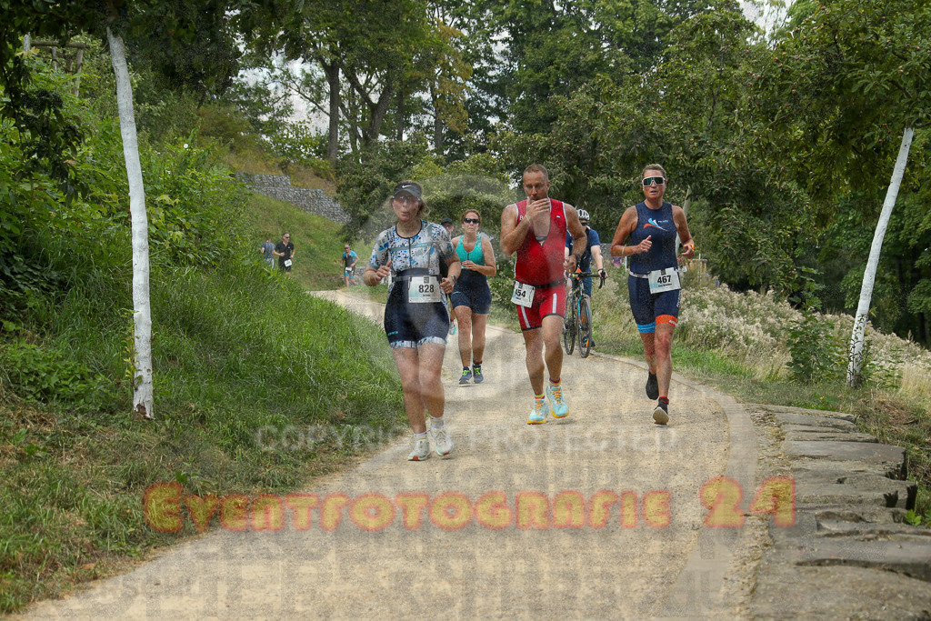 250824_1345_EX1_3554 | Sportfotografie im Rhein-Sieg Kreis, Köln, Bonn, NRW, Rheinland Pfalz, Hessen, etc. Unser Tätigkeitsfeld umfasst den Laufsport vom Volkslauf über den Marathon, Duathlon, Triathon bis zum Ultralauf wie Kölnpfad Ultra oder Schindertrail.