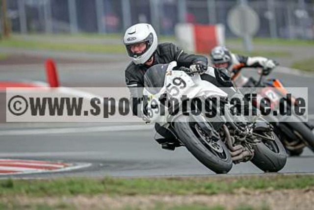 spof1267 | Professionelle Fotos von Sportveranstaltungen, aber auch Hochzeiten und anderen Events. - Realisiert mit Pictrs.com