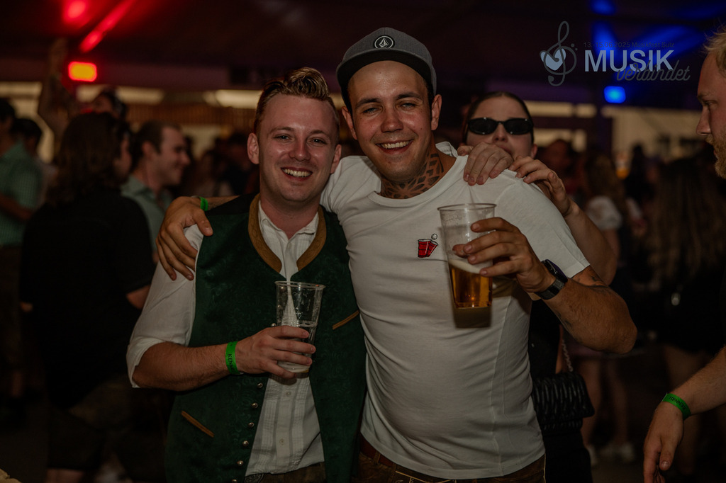 DSC_3629 | "Fussifoto.com – Ihr Ansprechpartner für hochwertige Fotografie! Entdecken Sie kreative Bilder und professionelle Dienstleistungen. Kontaktieren Sie uns für Ihre Projekte!"