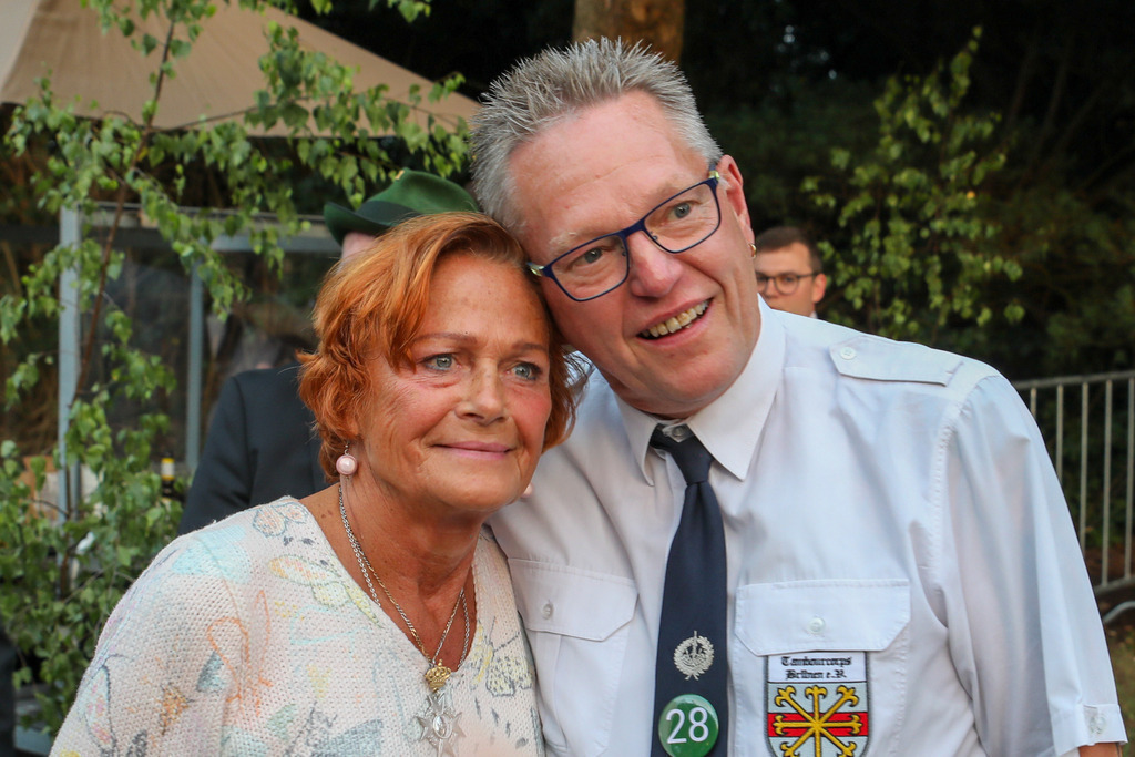 top-top.de-250627-113 | Foto, Video, Fotografie, Videografie, Fotobox, DJ, Discjockey, Musik, Musikbox, Veranstaltung, Photobooth, Amazon, Ebay, Buchtipp, Bestseller, Autor, Verlag, Buch, Wesel, Hamminkeln, NRW, Dinslaken, Rees, Drohne, Hochzeit, Party, Fotobox, Wesel, Fotograf