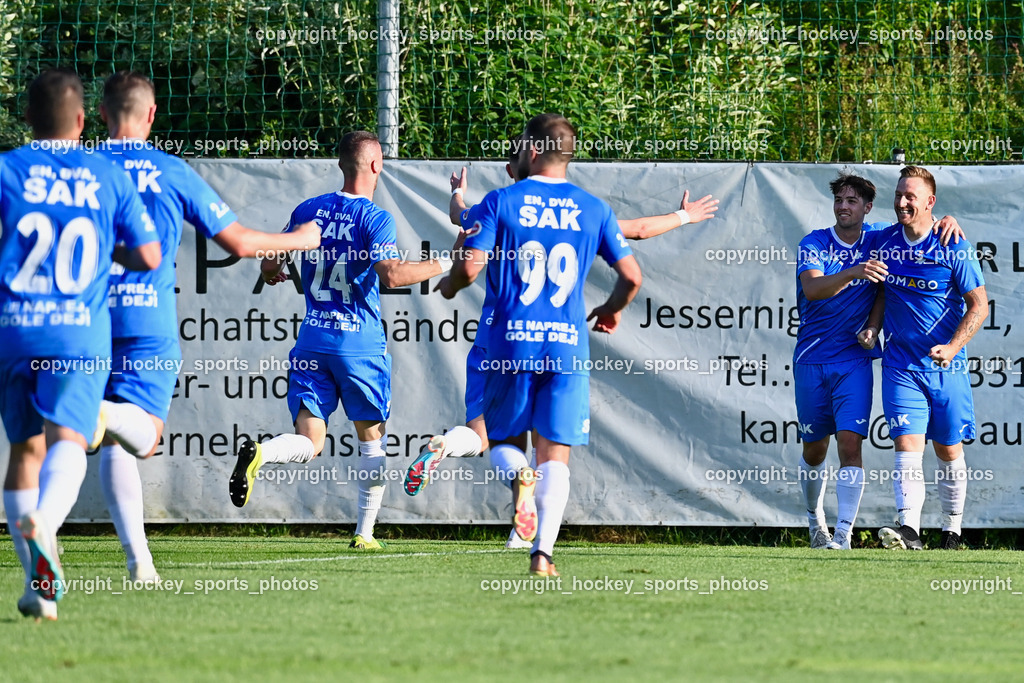 SAK vs. SV Dellach Gail 17.6.2023 | Jubel SAK Mannschaft, #22 Darijo Biscan, #16 Val Zaletel Cernos, 