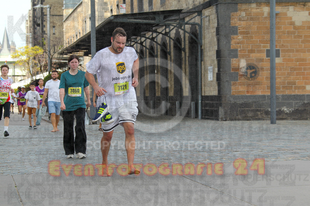 250920_1341_EV4_6429 | Sportfotografie im Rhein-Sieg Kreis, Köln, Bonn, NRW, Rheinland Pfalz, Hessen, etc. Unser Tätigkeitsfeld umfasst den Laufsport vom Volkslauf über den Marathon, Duathlon, Triathon bis zum Ultralauf wie Kölnpfad Ultra oder Schindertrail.