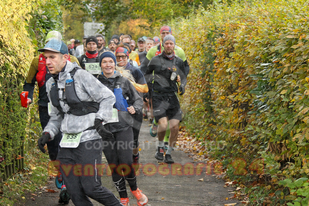 251026_1005_EV4_4102 | Sportfotografie im Rhein-Sieg Kreis, Köln, Bonn, NRW, Rheinland Pfalz, Hessen, etc. Unser Tätigkeitsfeld umfasst den Laufsport vom Volkslauf über den Marathon, Duathlon, Triathon bis zum Ultralauf wie Kölnpfad Ultra oder Schindertrail.