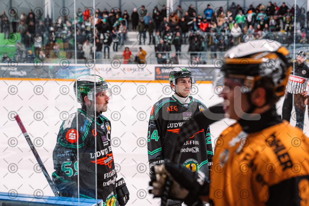 Alligators_vs_Fuessen_21.11.2025-050 | Höchstadt Alligators Fotogalerie: Eishockey-Action aus Franken. Professionelle Spielfotos, Portraits & Stadionbilder zum Download. Jetzt entdecken! - Realisiert mit Pictrs.com
