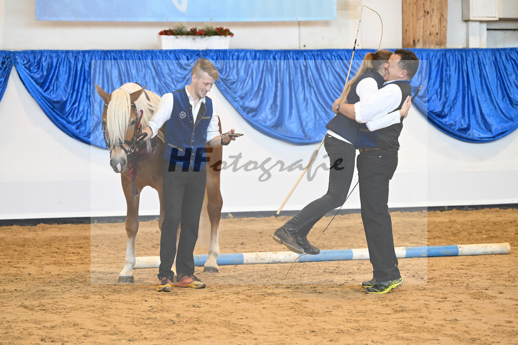 Kat-Nr. 28 Napoleon v. Nakuri_Lechner_60221610 | hf-fotografie - Realisiert mit Pictrs.com