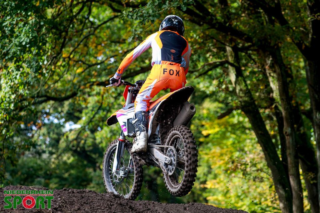 OpenTrack2024_Sonntag_Hobbyfahrer_219 | Bildergalerie von Sport-Ereignissen aber auch von weiteren spannenden Dingen - nicht nur vom Niederrhein. In Anlehnung an den bekannten Spruch von Hanns Dieter Hüsch heißt das Motto: "Niederrhein ist überall".  - Realisiert mit Pictrs.com