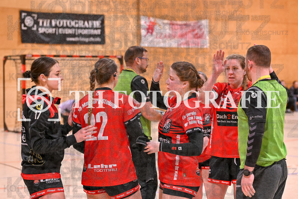 GER, SG Maulburg/Steinen - SG Muggensturm/Kuppenheim, Handball, Suedbadenliga, 17. Spieltag, Saison 2023/2024, 09.03.2024 | Nach Spielende

GER, SG Maulburg/Steinen - SG Muggensturm/Kuppenheim, Handball, Suedbadenliga, 17. Spieltag, Saison 2023/2024, 09.03.2024

Foto: TH Fotografie/Thomas Hess