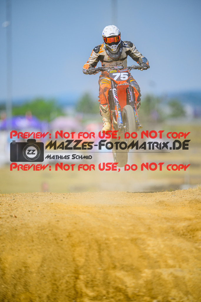 MaZZes_Fotomatrix_20250705_6007705_4957 | UE40