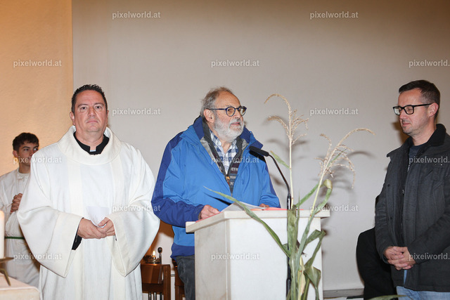 Erntedankfest mit feierlicher Einführung von Otto Markus Hoffmann als Akolyth | Bildershop von pixelworld.at - Realisiert mit Pictrs.com