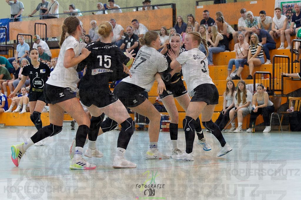 Quali-Turnier JBL wJA; SG Kappelwindeck/Steinbach - DJK SF Budenheim | Quali-Turnier JBL wJA; SG Kappelwindeck/Steinbach - DJK SF Budenheim am 31.05.2025 in Oberkleen (Weidig-Halle)Photo © 2025 - Jörg Heinrich - Realisiert mit Pictrs.com