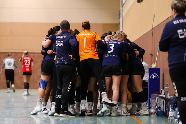 Handball I Damen I Saison 2025-2026 I Verbandsliga Süd I HSG Kalkberg 06 - MTV Dänischenhagen I 14.12.2025.12 | HSG Kalkberg 06 - Realisiert mit Pictrs.com