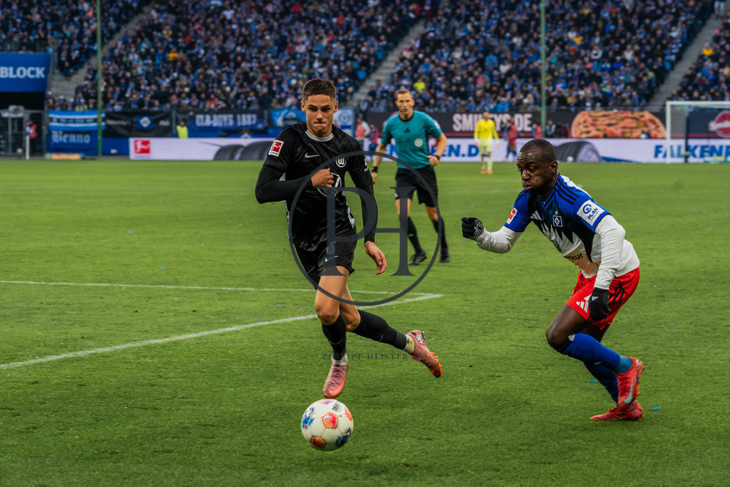 Spieltag 8 HSV - VFL Wolfburg_SC-04 | Philipp-Heist - Realisiert mit Pictrs.com