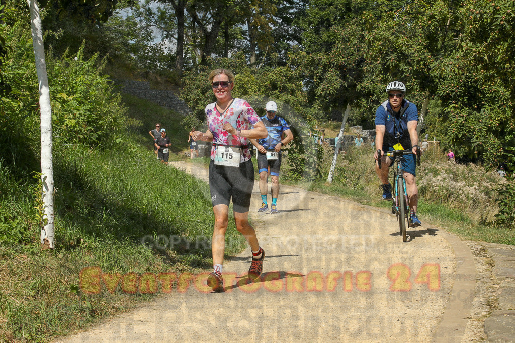 250824_1240_EX1_0163 | Sportfotografie im Rhein-Sieg Kreis, Köln, Bonn, NRW, Rheinland Pfalz, Hessen, etc. Unser Tätigkeitsfeld umfasst den Laufsport vom Volkslauf über den Marathon, Duathlon, Triathon bis zum Ultralauf wie Kölnpfad Ultra oder Schindertrail.