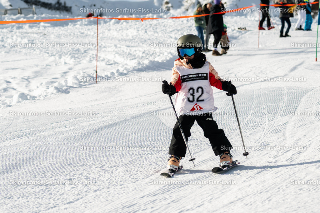 SRS_12.12.2025_0111 | SRS_12.12.2025_0111 - Realisiert mit Pictrs.com