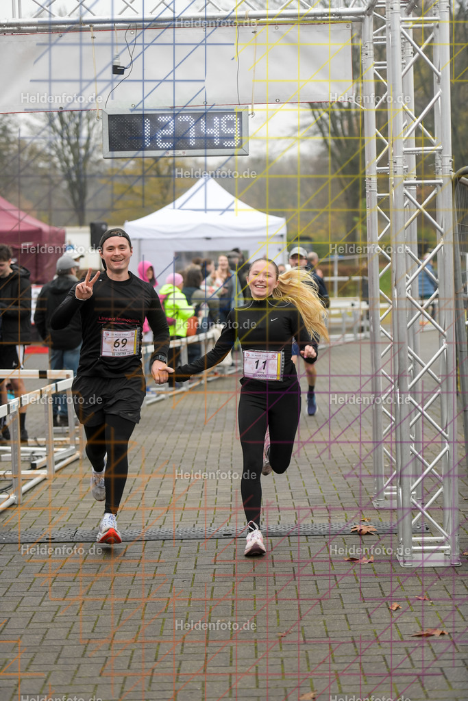 Neusser Erftlauf 2025  | 15km Neusser Erftlauf 2025 Foto: Heldenfoto.de