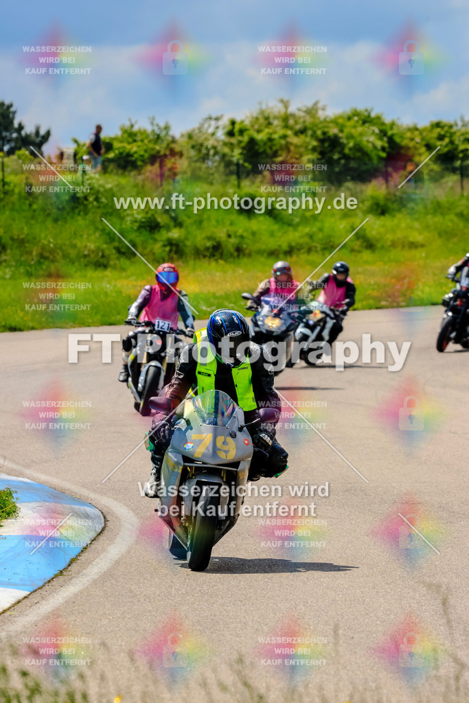 MotoTeam-0110 | Hier findet Ihr Bilder von Touristenfahrten auf der Nürburgring Nordschleife oder von anderen Veranstaltungen die ich besucht habe. Viel Spass beim Durch Schauen 
