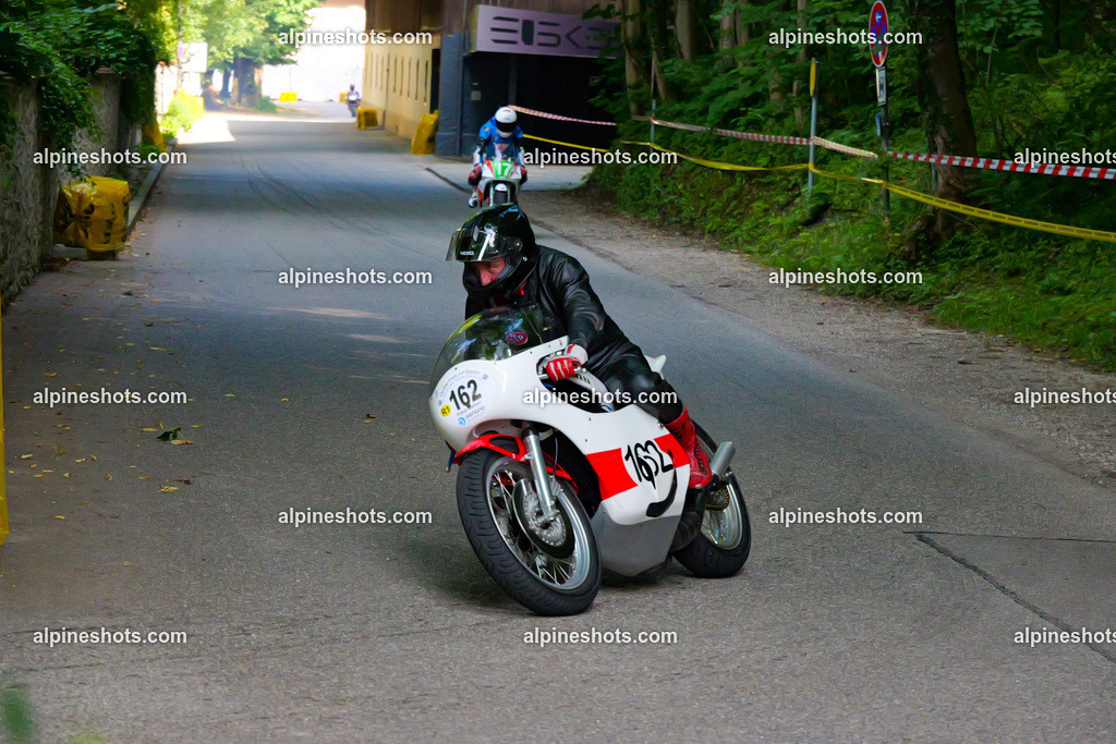 P1015522 | Erleben Sie atemberaubende, hochqualitative Fotos Ihrer Fahrt entlang der malerischen Alpenstraßen. Besuchen Sie alpineshots.com, um professionelle Aufnahmen Ihrer unvergesslichen Reise zu finden und zu kaufen - Realisiert mit Pictrs.com