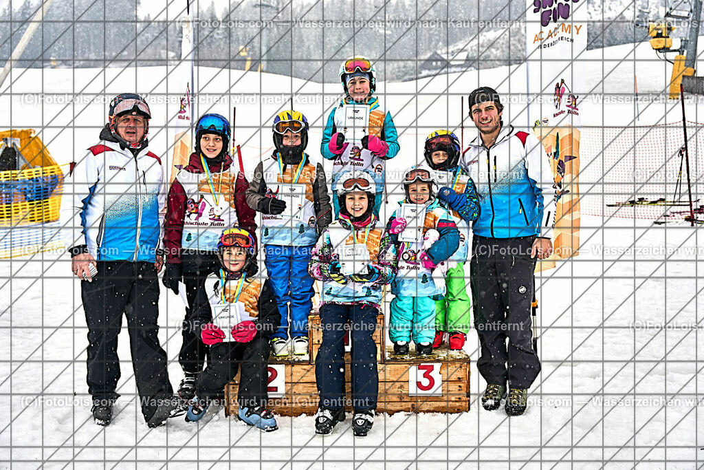 ALP1017_NeujahrsSchikurs_Siegerehrung_Gruppe NORBERT | (C)FotoLois.com, Alois Spandl. NEUJAHRS-SCHIKURS Schischule Haginger, Gemeindealpe Mitterbach, Abschlußrennen, Sa 6. Januar 2024.