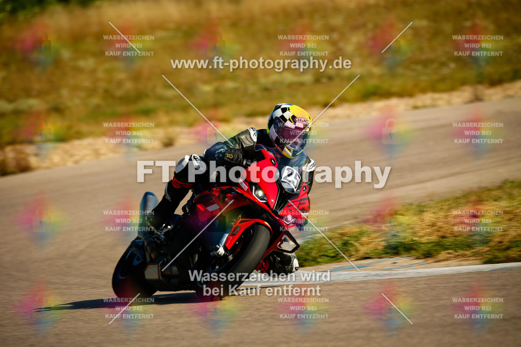 _MOT8450 | Hier findet Ihr Bilder von Touristenfahrten auf der Nürburgring Nordschleife oder von anderen Veranstaltungen die ich besucht habe. Viel Spass beim Durch Schauen 