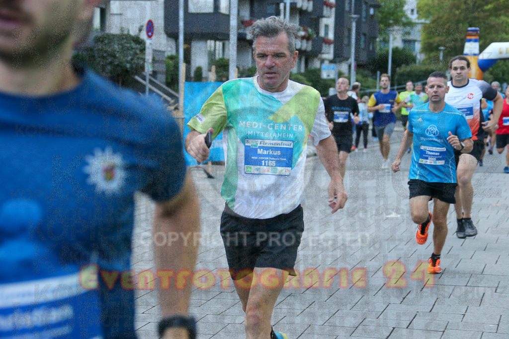 220909_1901_EX1_2102 | Sportfotografie im Rhein-Sieg Kreis, Köln, Bonn, NRW, Rheinland Pfalz, Hessen, etc. Unser Tätigkeitsfeld umfasst den Laufsport vom Volkslauf über den Marathon, Duathlon, Triathon bis zum Ultralauf wie Kölnpfad Ultra oder Schindertrail.