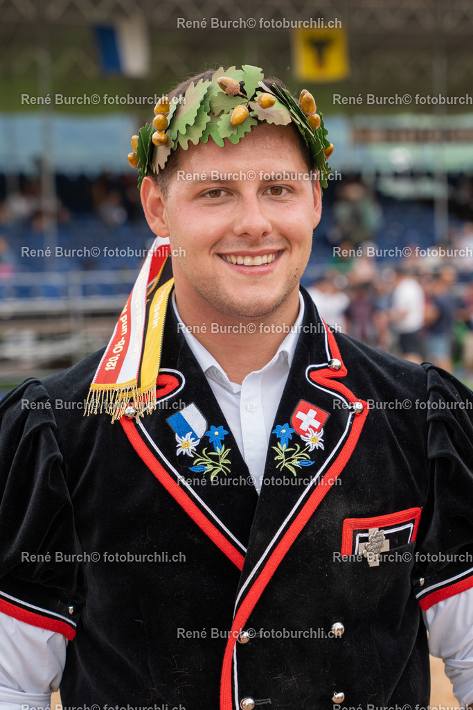 Scherrer Fabian-2 | René Burch leidenschaftlicher Fotograf aus Kerns in Obwalden.  Hier finden sie Sport, Landschaft und Natur Fotografie.
 - Realisiert mit Pictrs.com