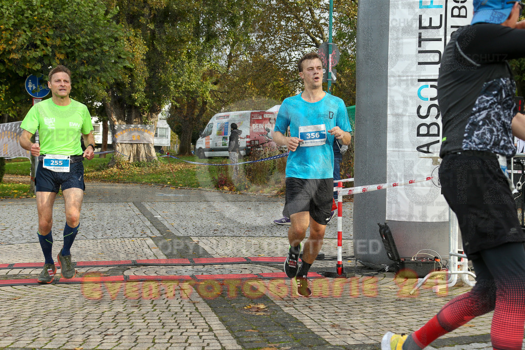 241020_1003_EX1_7592 | Sportfotografie im Rhein-Sieg Kreis, Köln, Bonn, NRW, Rheinland Pfalz, Hessen, etc. Unser Tätigkeitsfeld umfasst den Laufsport vom Volkslauf über den Marathon, Duathlon, Triathon bis zum Ultralauf wie Kölnpfad Ultra oder Schindertrail.