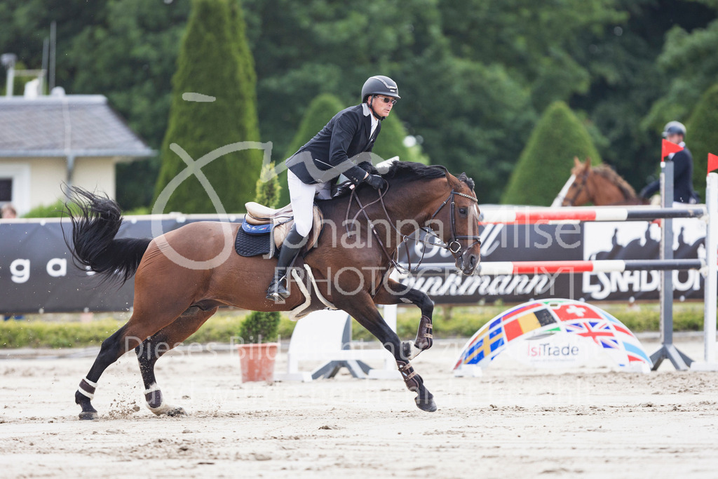 250601_MayDays_GP-577 | Deine schönsten Turniermomente als professionelle Fotos! Entdecke hochwertige Pferdesport-Fotografie im Online-Shop. Jetzt Fotos finden & bestellen!