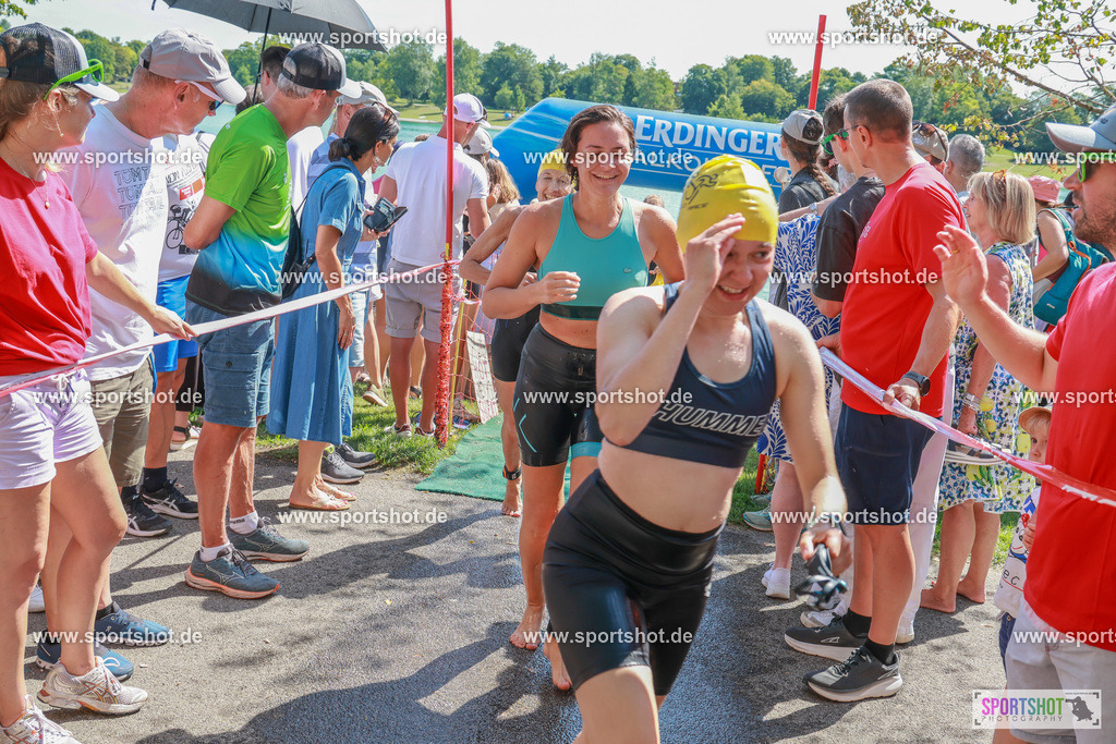 AR7_9225 | Karlsfeld Triathlon 2025 #karlsfeldtriathlon #karlsfeldtriathlon2025  #karlsfeldrace  #yourpictrs #triathlon_karlsfeld #tsveintrachtkarlsfeld #sportshot_your_pictrs @Sportshotphotography @Triathlon Karlsfeld - TSV Eintracht Karlsfeld Triathlon Copyright: www.sportshot.de
